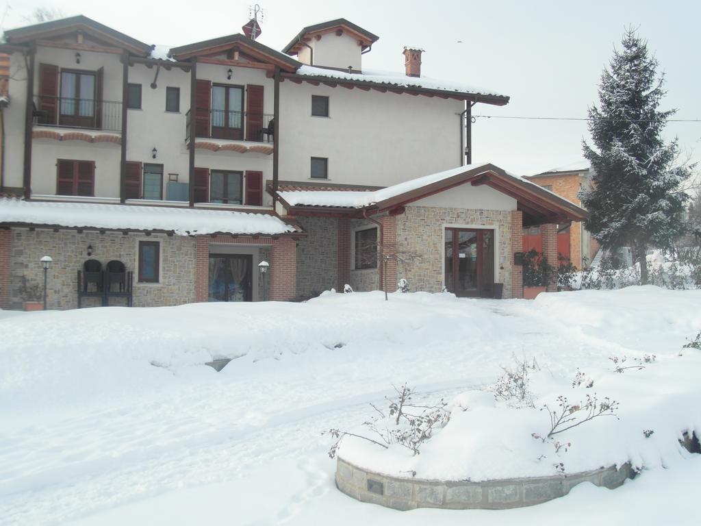 Agriturismo La Dimora Del Contadino Mondovi Ngoại thất bức ảnh